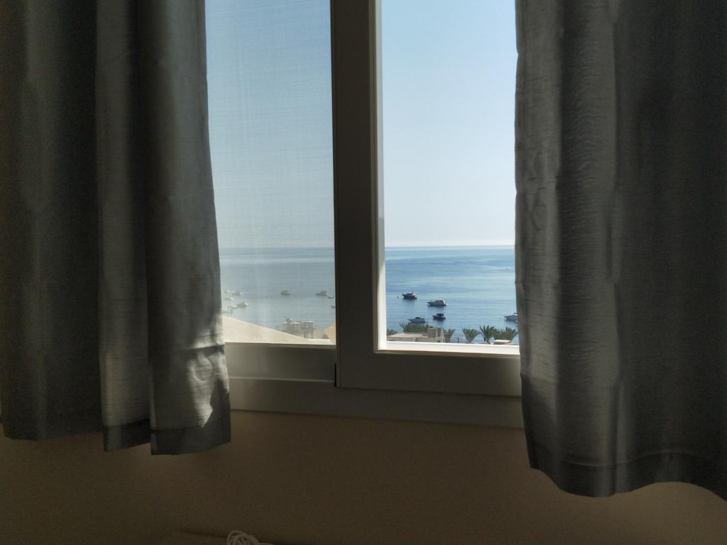 Sunstone Court Διαμέρισμα Σεντ Πόλς Μπέι Εξωτερικό φωτογραφία